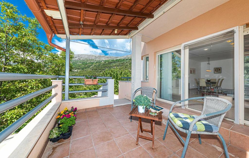 Luksuzna Villa Sa Privatnim Unutarnjim Bazenom Villa Garden Podstrana Eksteriør bilde